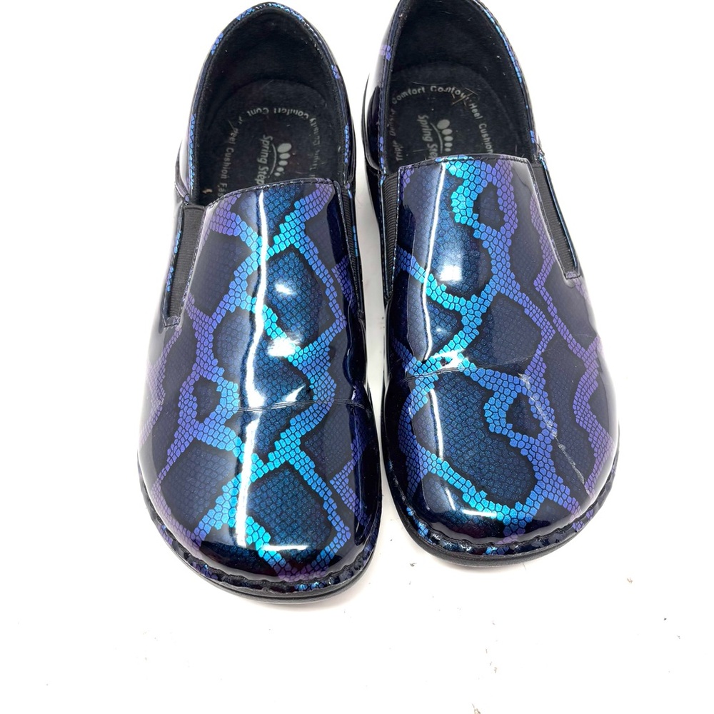 Spring Step Slip Ons - image 8